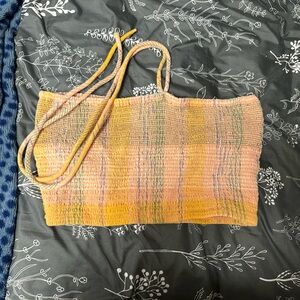 Medium Universal Thread croptop